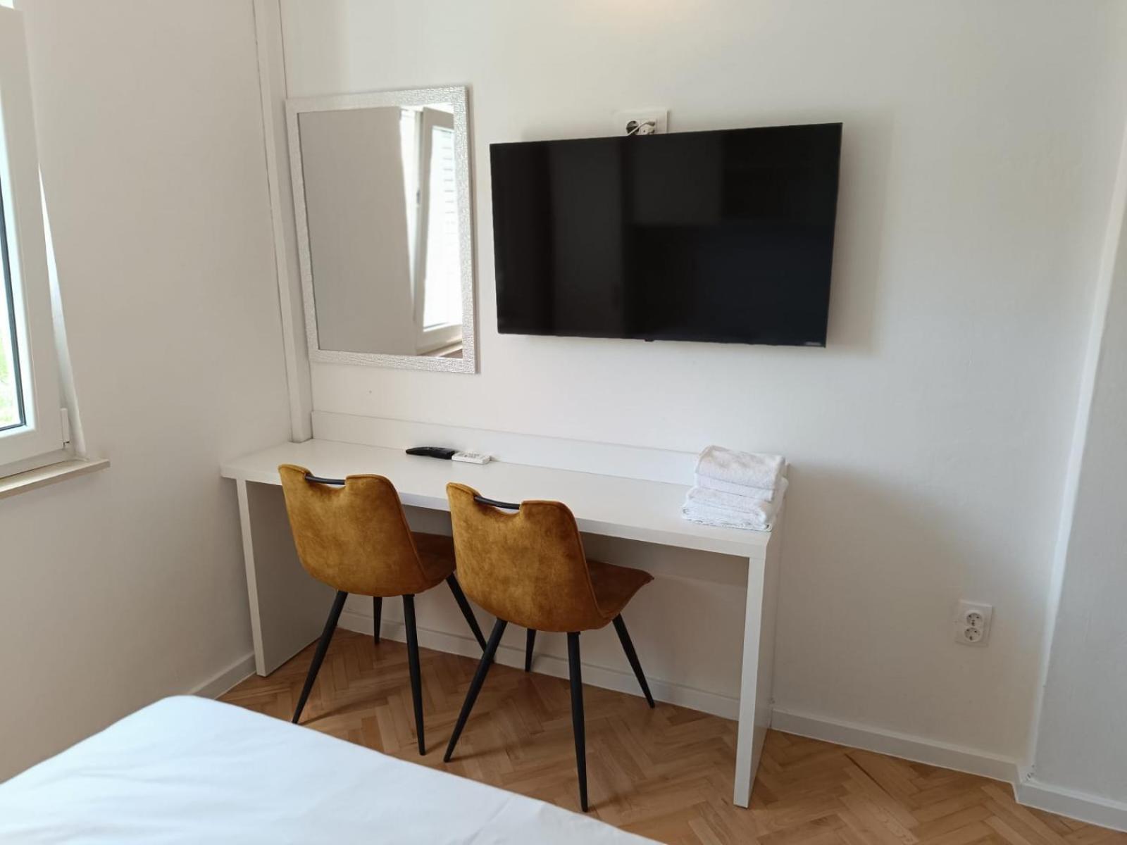 סטאריגרד-פקלניצה Diana Rooms And Apartments חדר תמונה